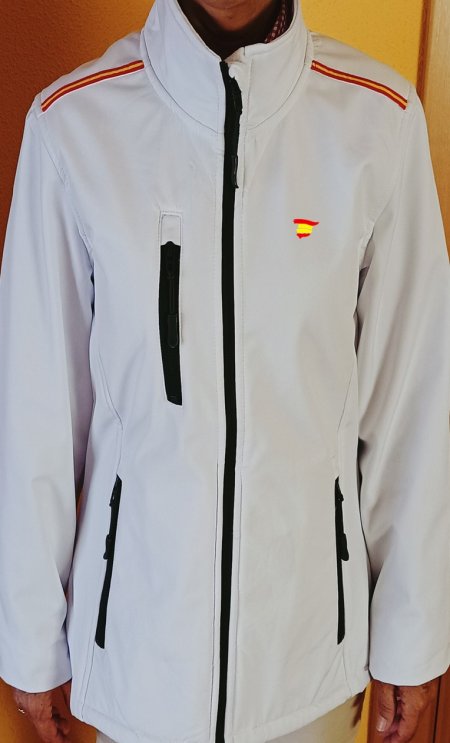 chaqueta blanca españa 2